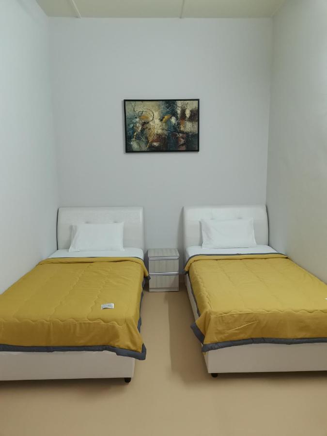 G Fortune Guest House Victoria Green George Town Zewnętrze zdjęcie