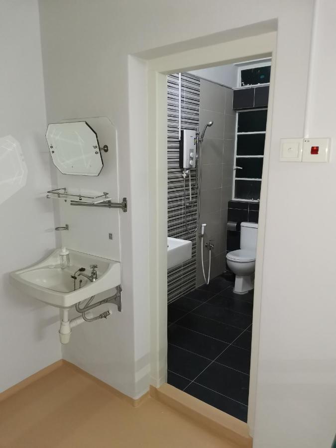 G Fortune Guest House Victoria Green George Town Zewnętrze zdjęcie